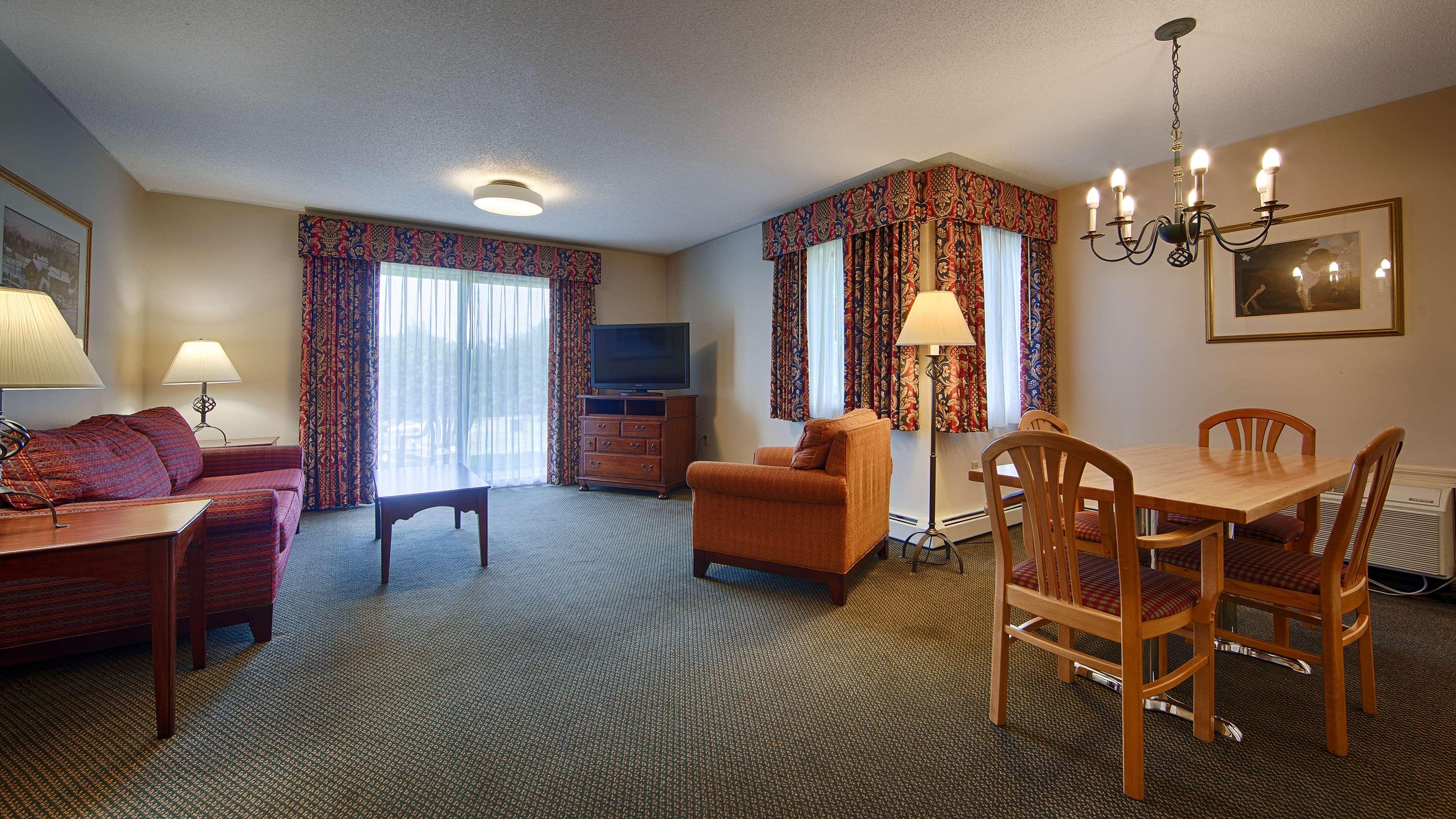 Best Western Inn&Suites Rutland-Killington Exterior foto