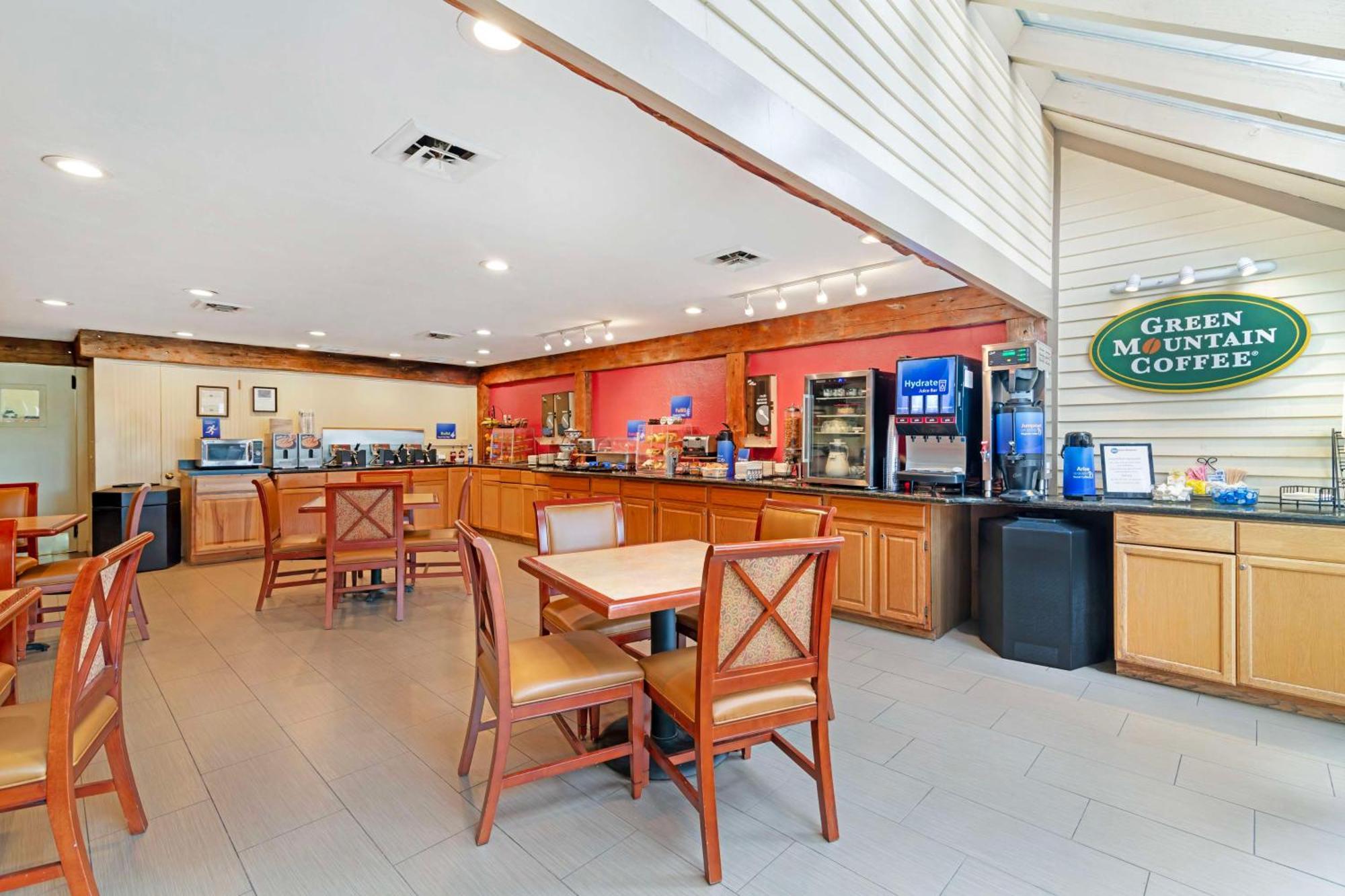 Best Western Inn&Suites Rutland-Killington Exterior foto